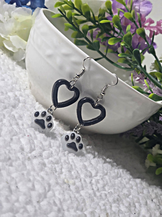 🖤Heart Cat Earrings🖤 (Black)