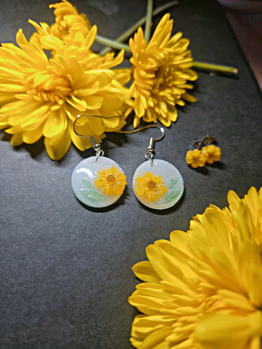 🌻Sunflower Earrings🌻 (Set of 2)